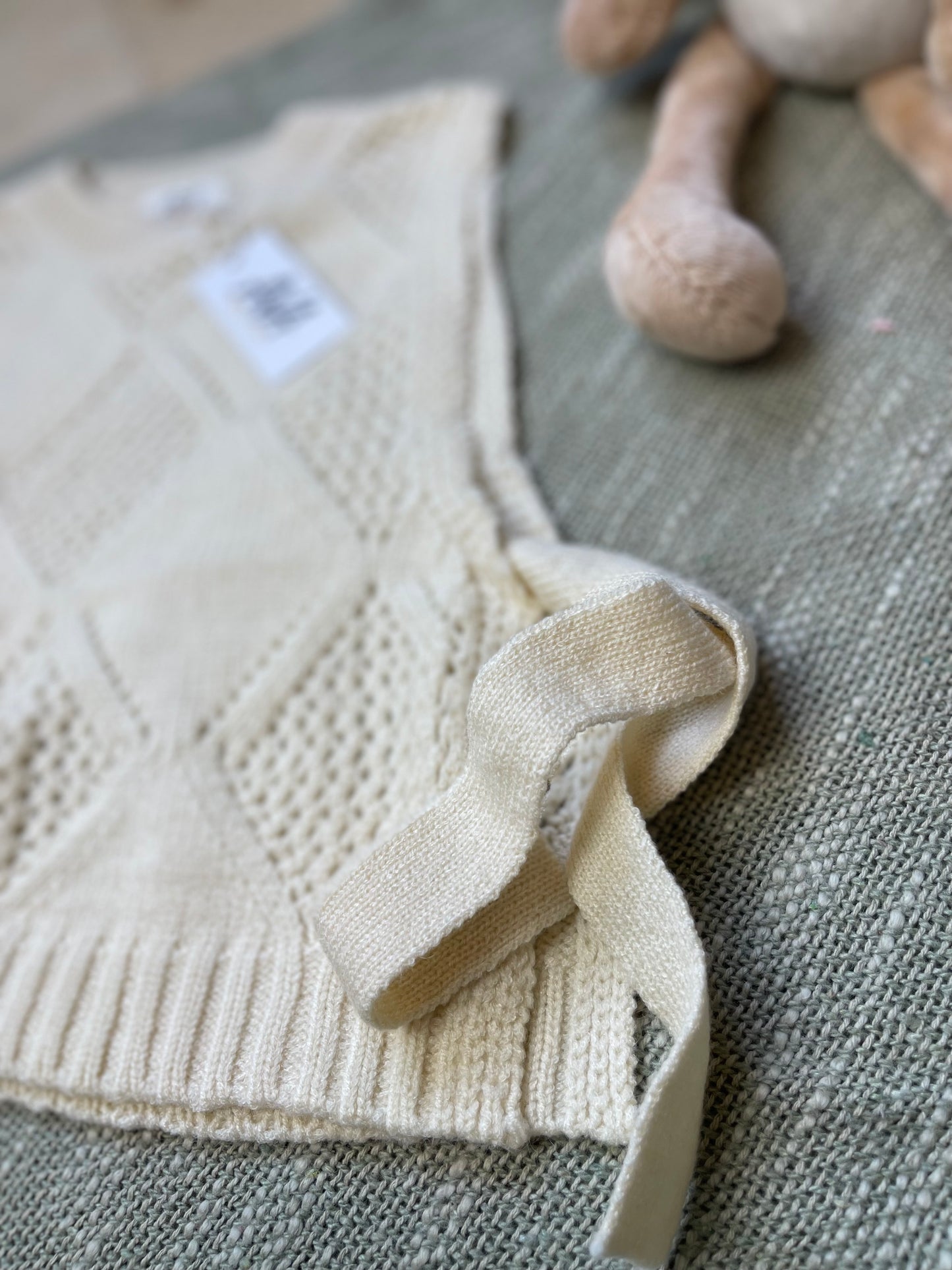 Ensemble fille 3 pièces – col Claudine, pull en laine et pantalon velours