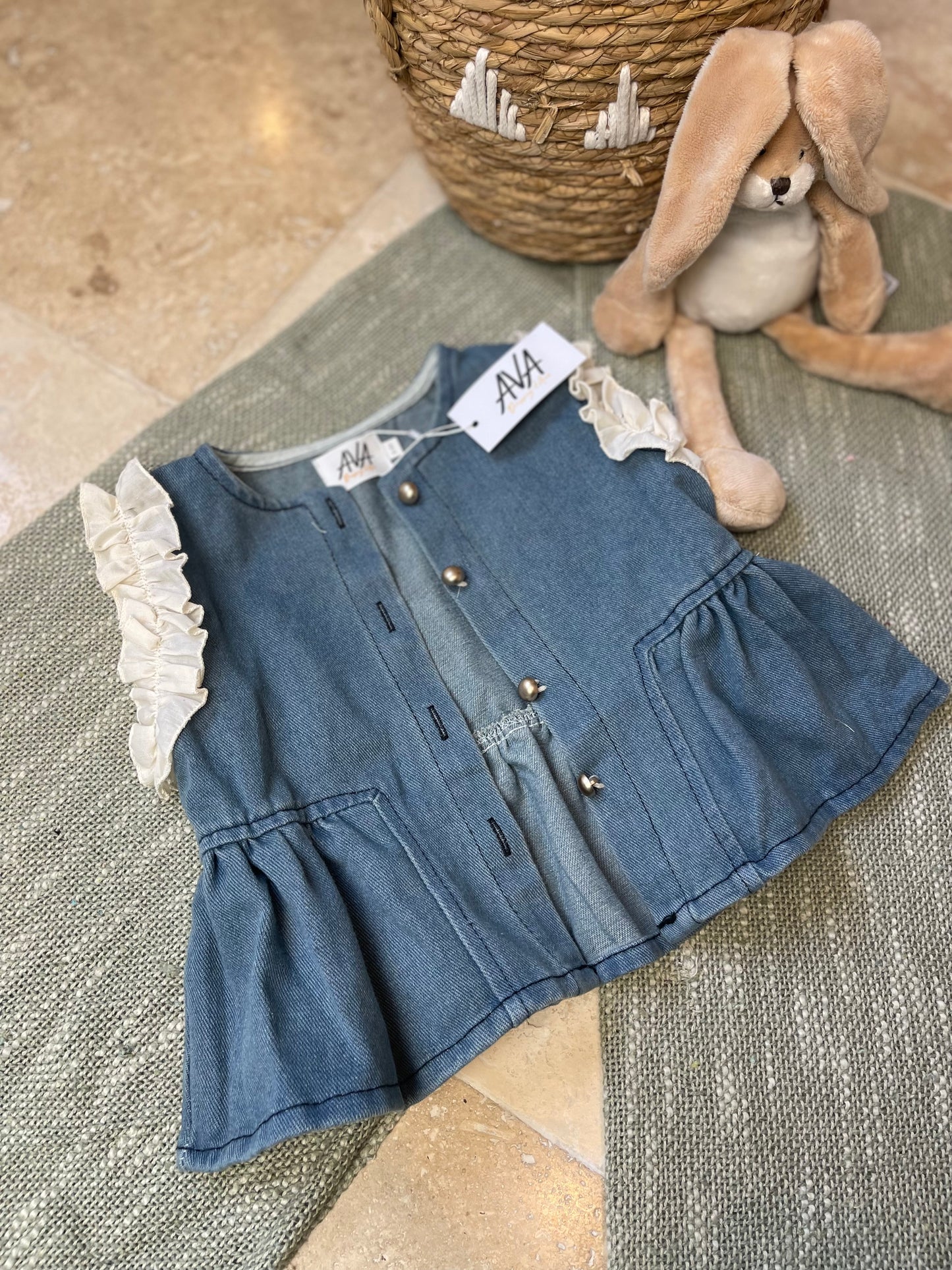 Ensemble fille 3 pièces – blazer à froufrous, chemise à volants et jean
